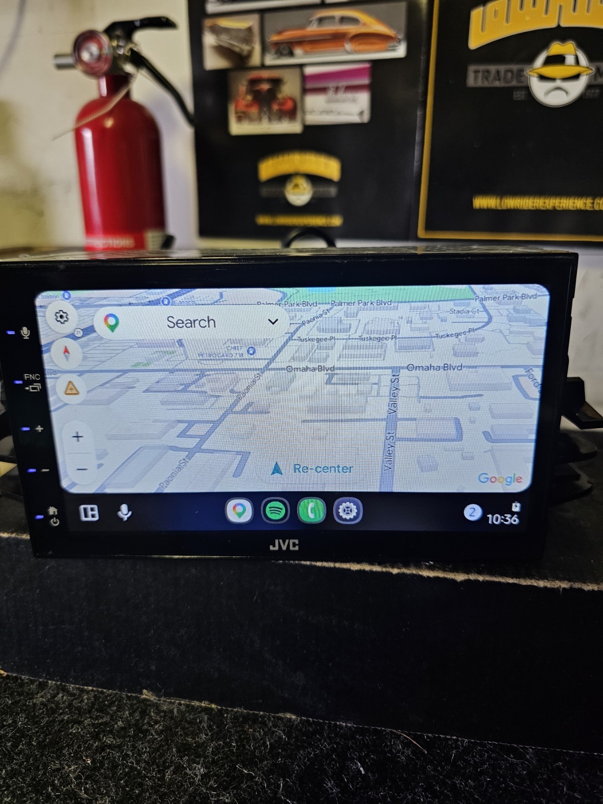 JVC KW-M560BT 6.8″ Apple CarPlay / Android Auto Bluetooth Digital Media Receiver