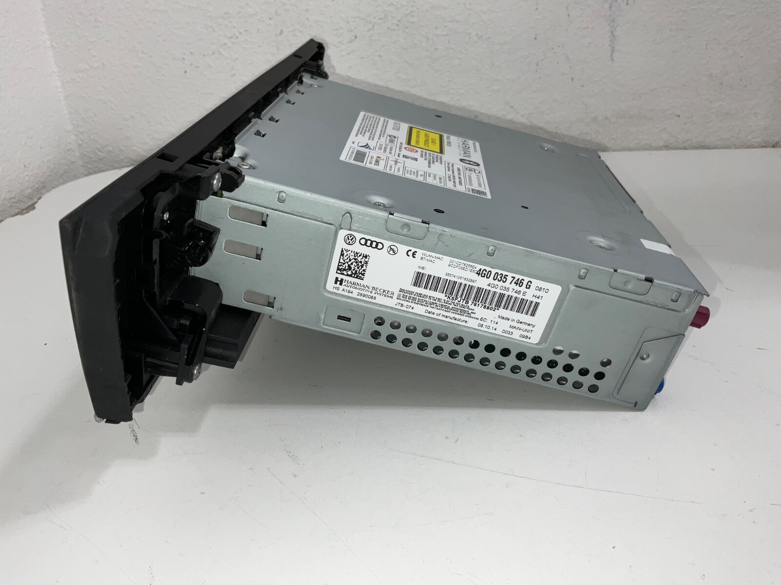 2015 Audi A6 CD PLAYER FM AM Module Control Panel AD100169005 OEM