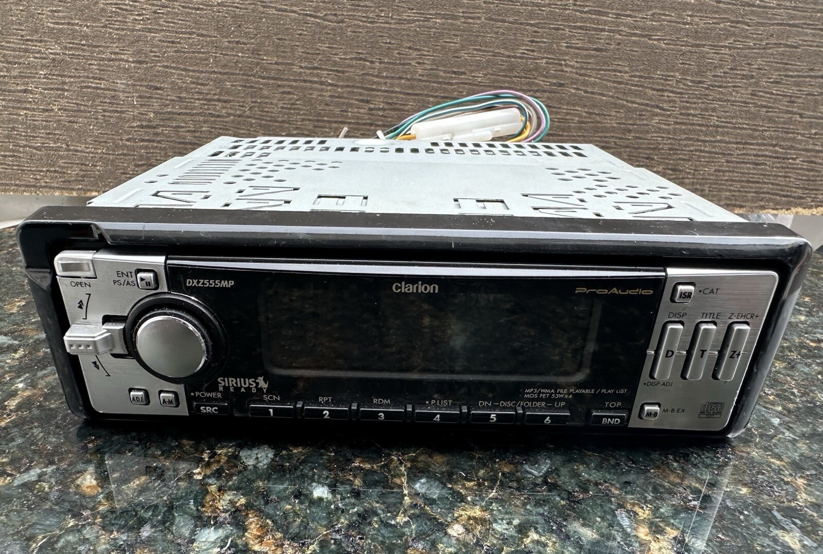 CLARION PROAUDIO DXZ555MP CD PLAYER RECEIVER CAR STEREO DECK