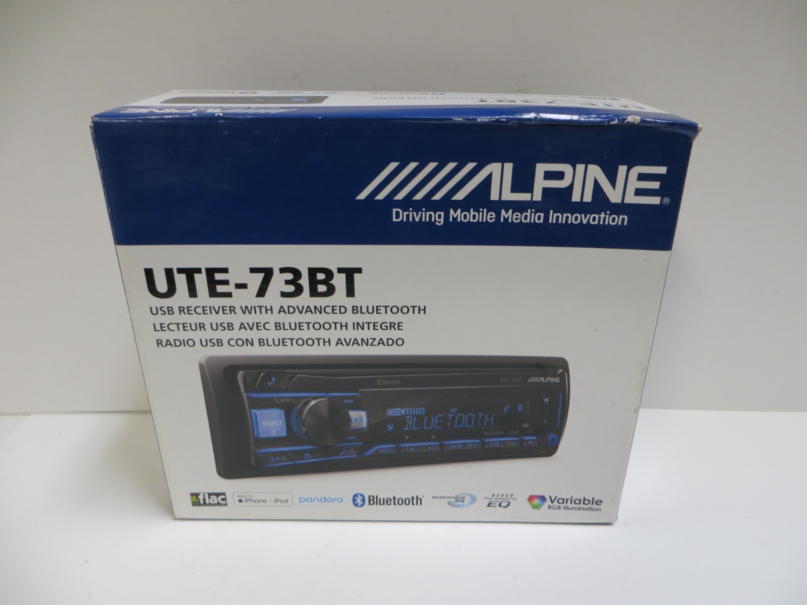 Alpine UTE-73BT-Driving Mobile Media Innovation-usb Receiver With Bluetooth-New