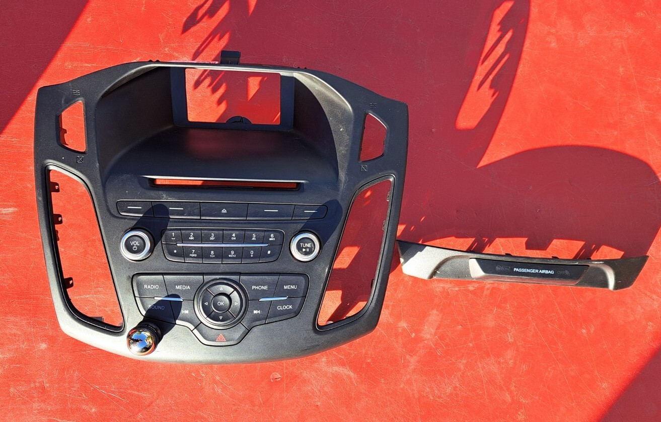 Ford Focus 15 16 17 18 Factory Radio Button Control Bezel Trim F1EB18835MF3JA6