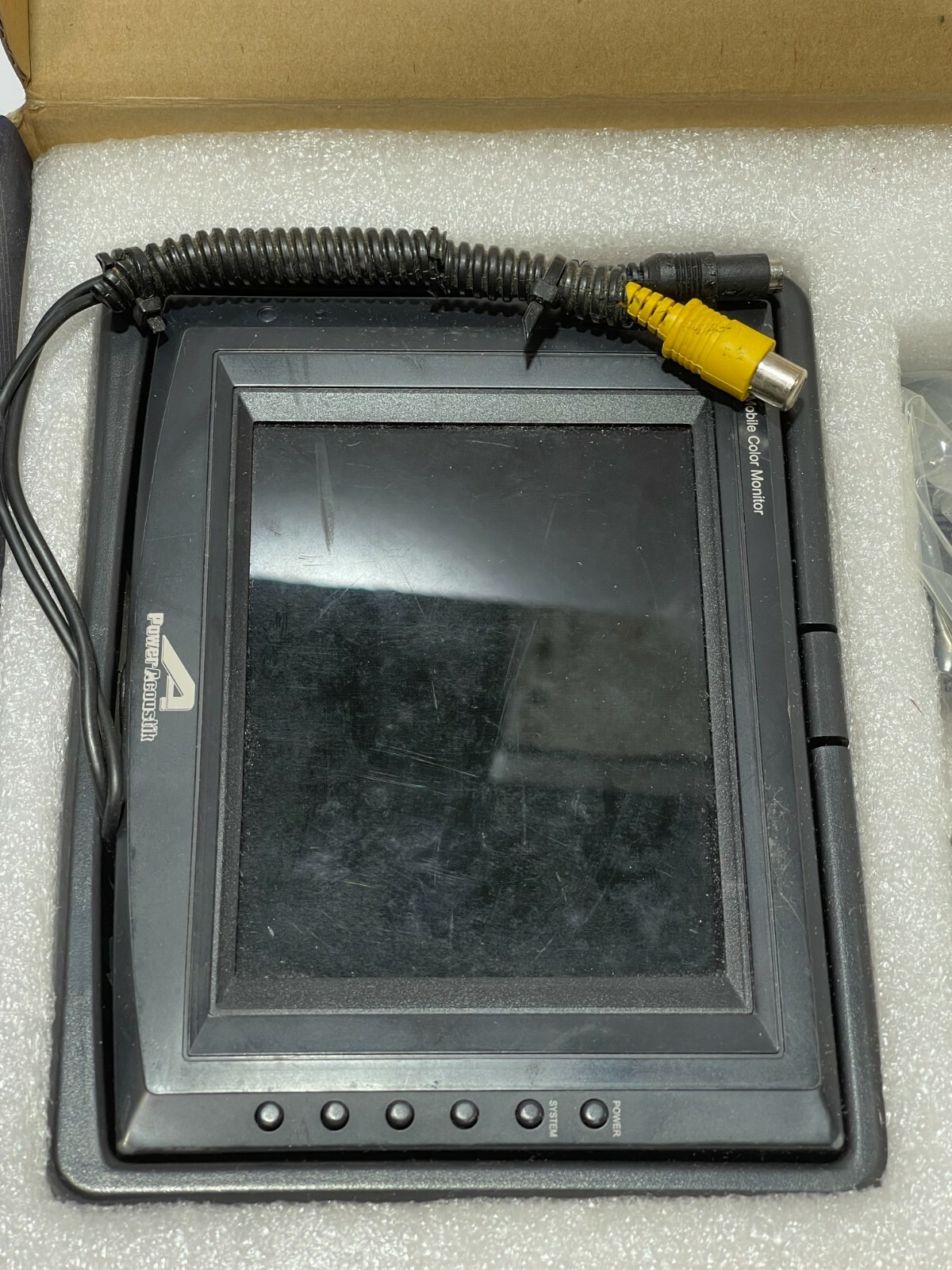 Power Acoustik PT-506HS – LCD Monitor – Display 5″