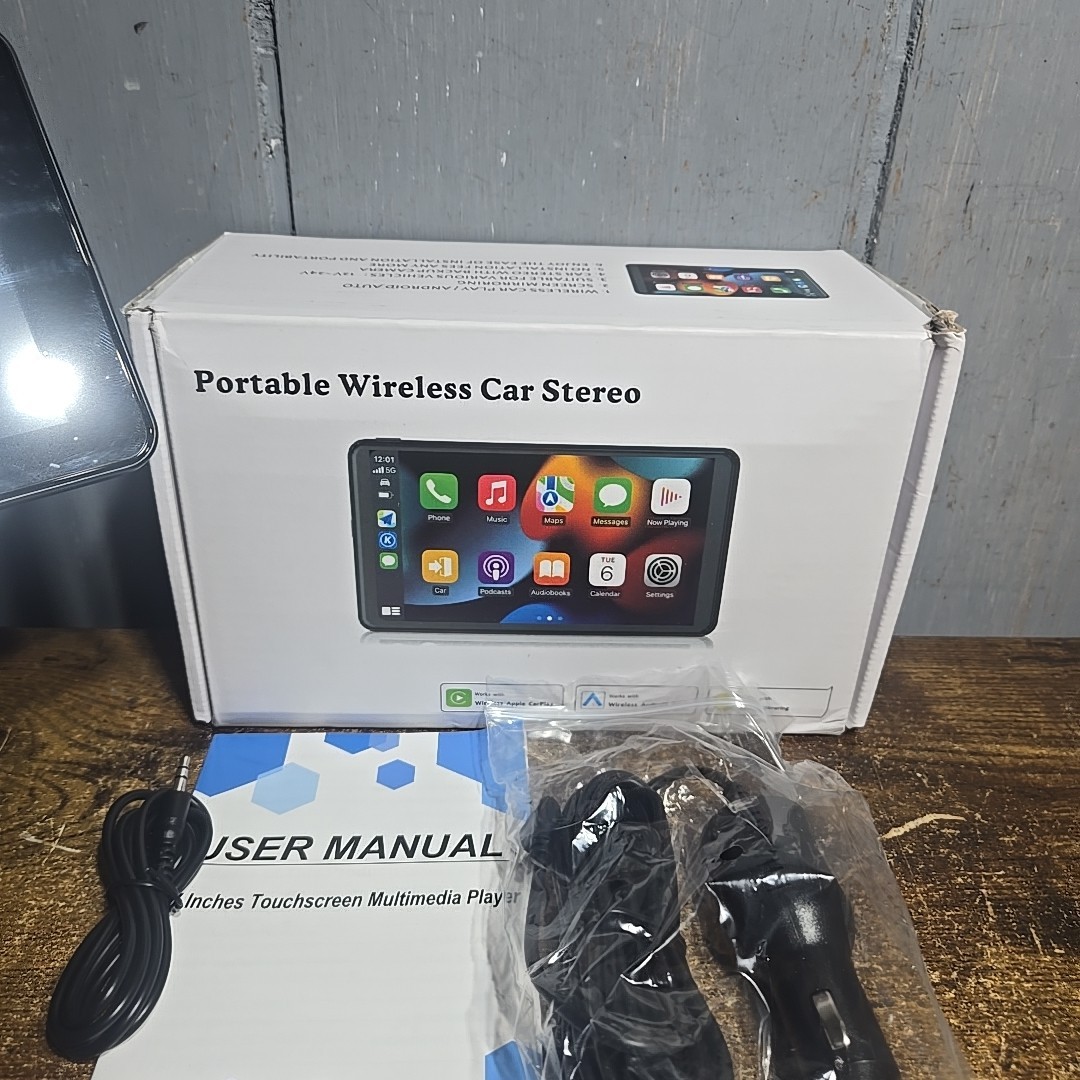 Portable Wireless Carplay Car Stereo, 7″ HD Touchscreen for Car with Apple Ca…