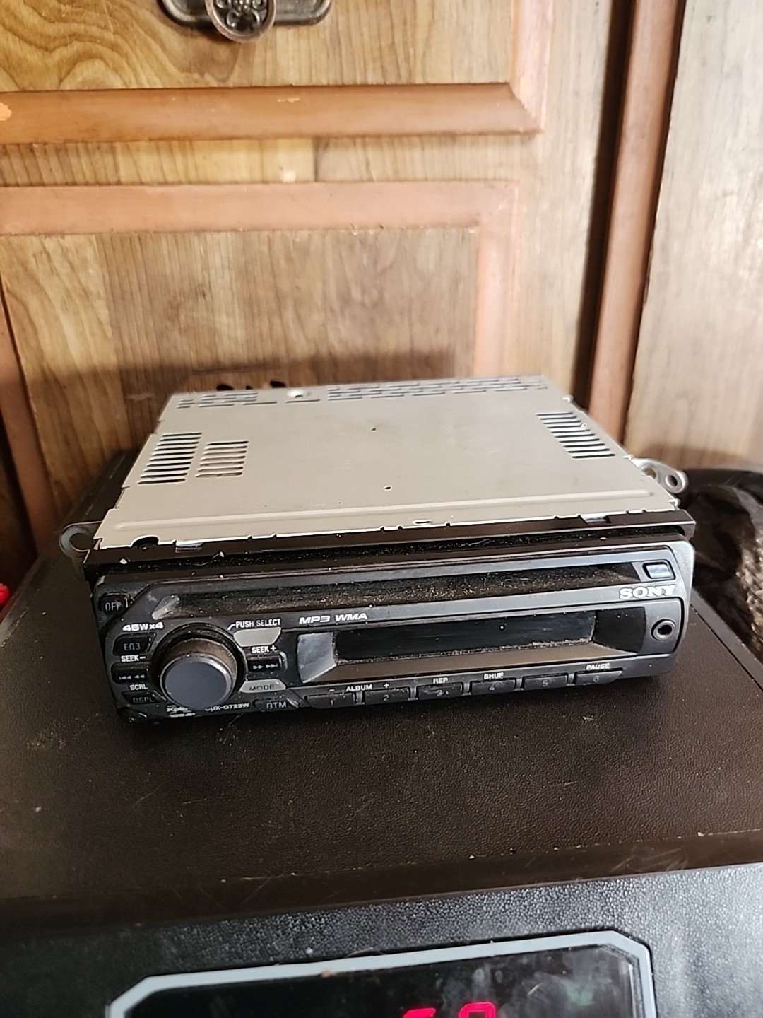 Newly refurbished Sony CDX-GT23W FM/AM COMPACT DISC PLAYER