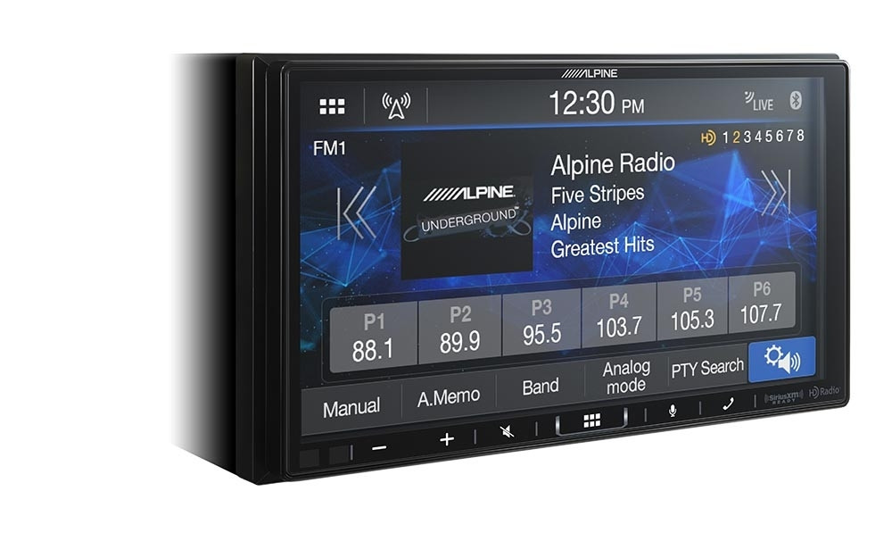 Alpine iLX-407 | 7″ Double DIN Multimedia Receiver + License Plate Camera
