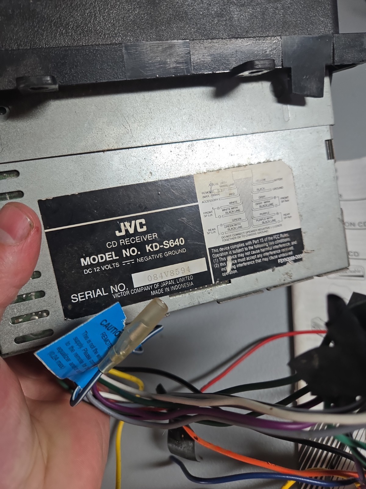 JVC KD-S640 CD Player In Dash Receiver with Removable Face (1999)