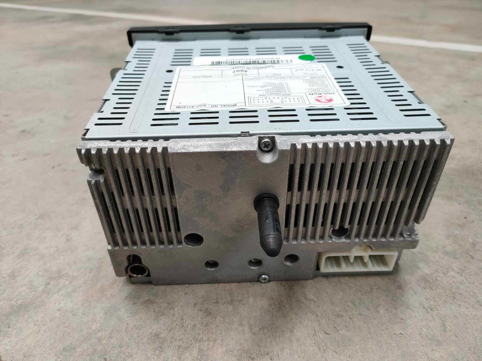10/2010 to 06/2015 Holden MJ Barina Spark – CD player / Radio 95214807