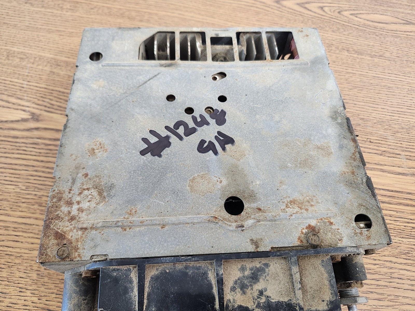 73-87 Chrvy Truck Delco GM Radio AM Oem Untested 73-80 K5 K10 C10 C20 K20 K30