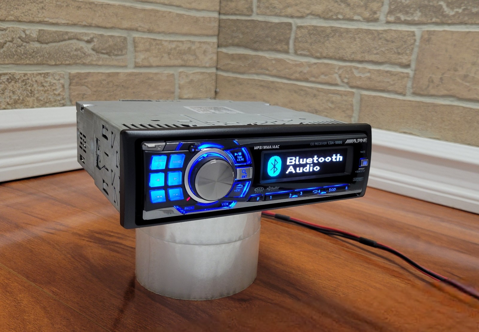 SUPER RARE ALPINE CDA-9886 CD PLAYER with BLUETOOTH adapter, USB and REMOTE