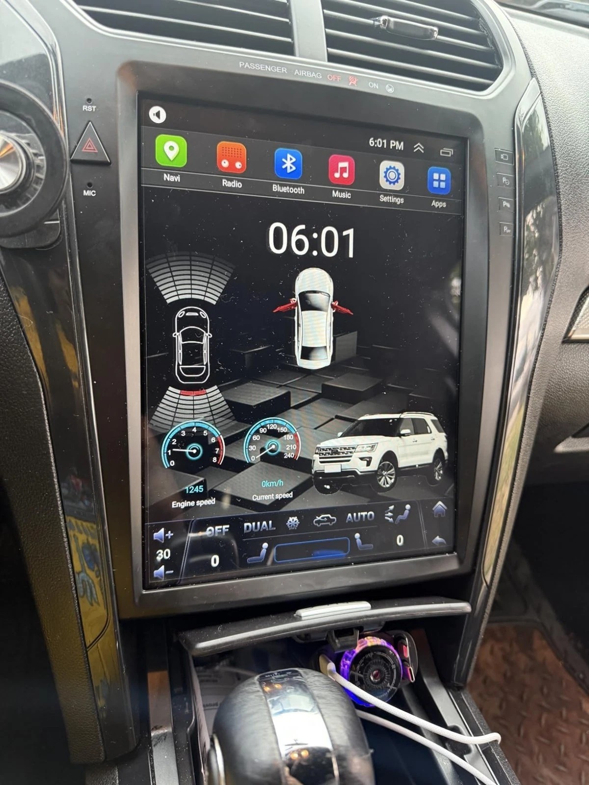 12.1″ Tesla Style Car Radio GPS Navigation CarPlay For Ford Explorer 2011-2019
