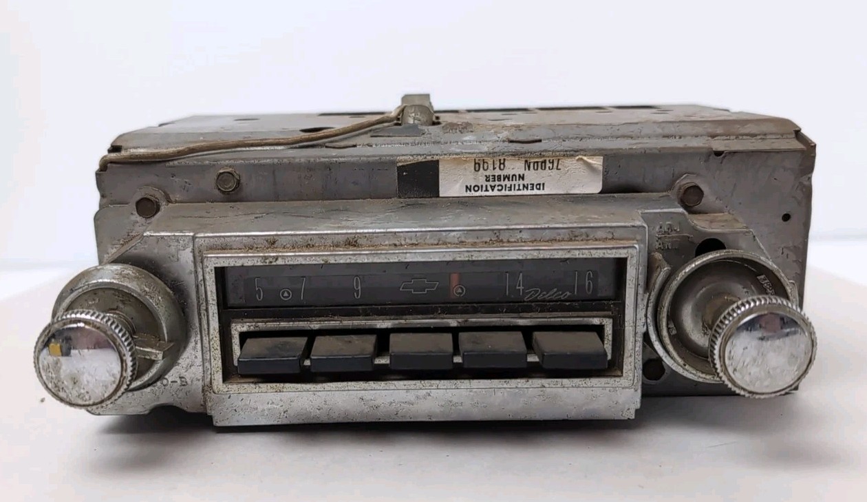 Vintage Delco 7282590-B AM Car Auto Radio 1963 1964 Chevy Untested GM