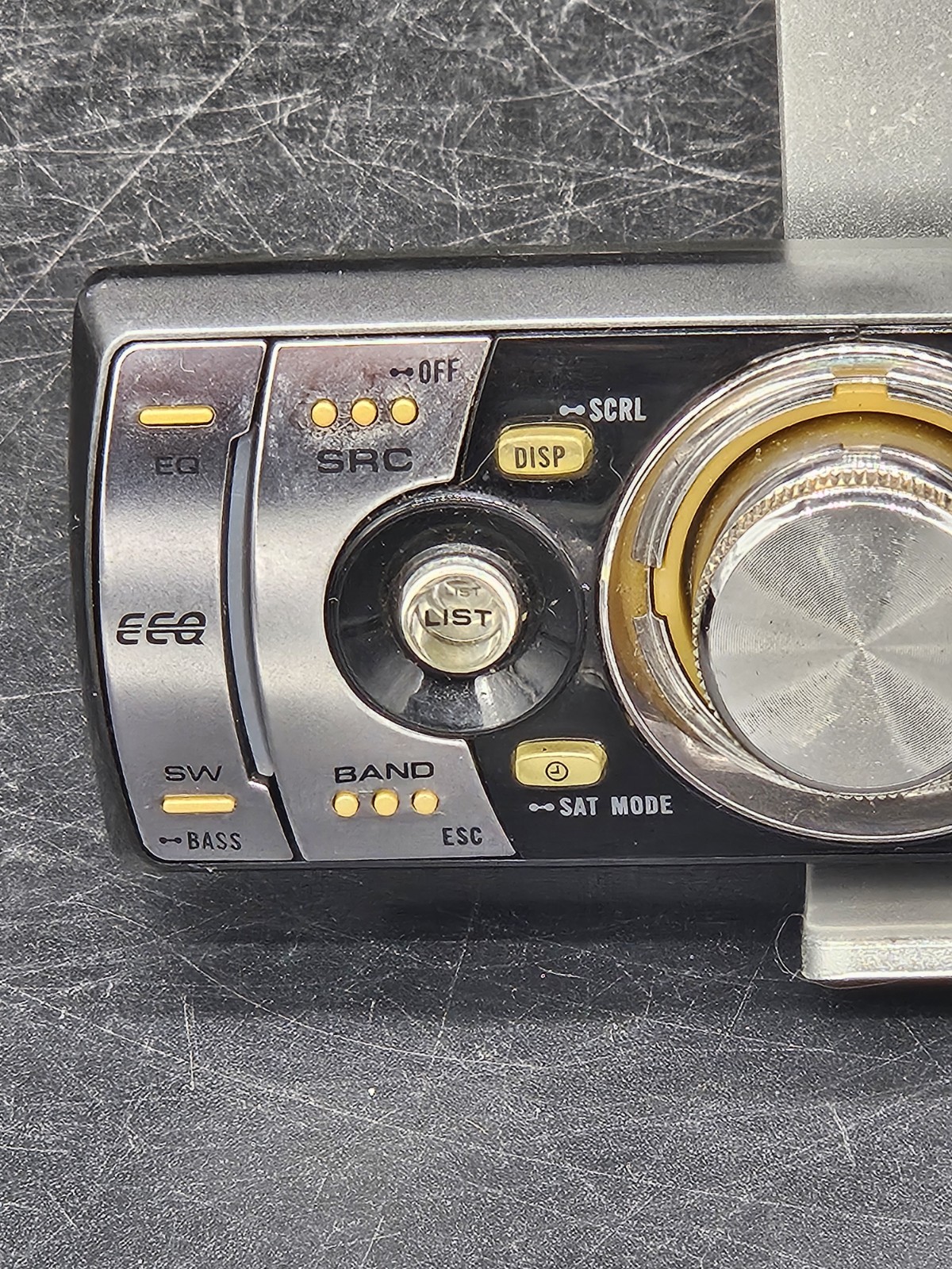 PIONEER PREMIER DEH-P680MP Cd Player Receiver Stereo FACE & CASE ONLY