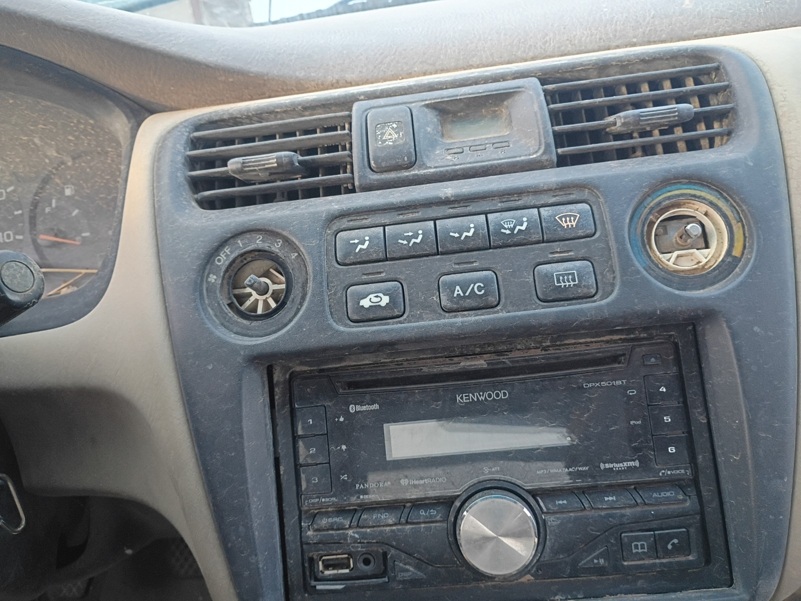 1998 Honda Accord Entertainment Center Car Stereo