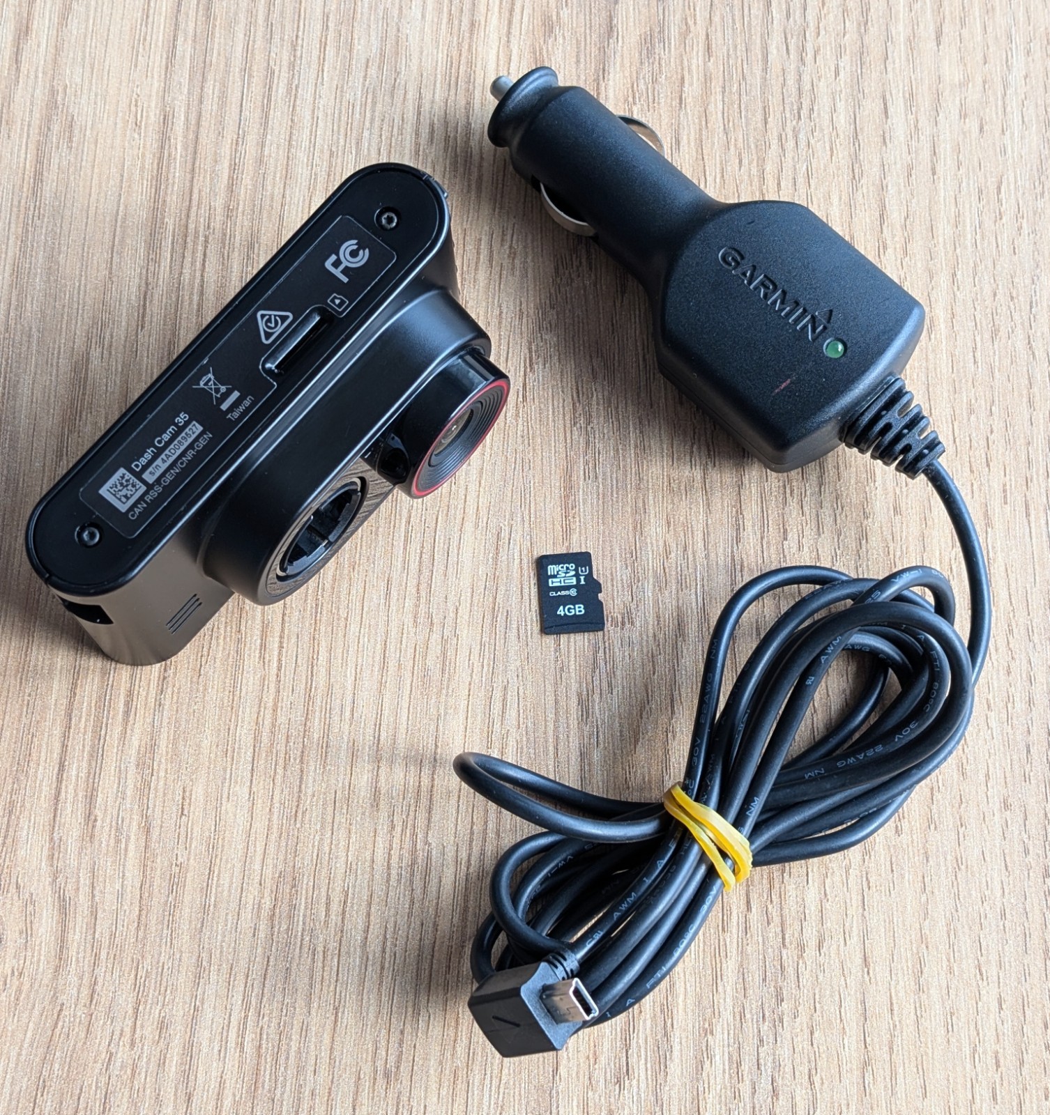 Garmin Dash Cam 35 Full HD Automotive Recording Device GPS Enabled