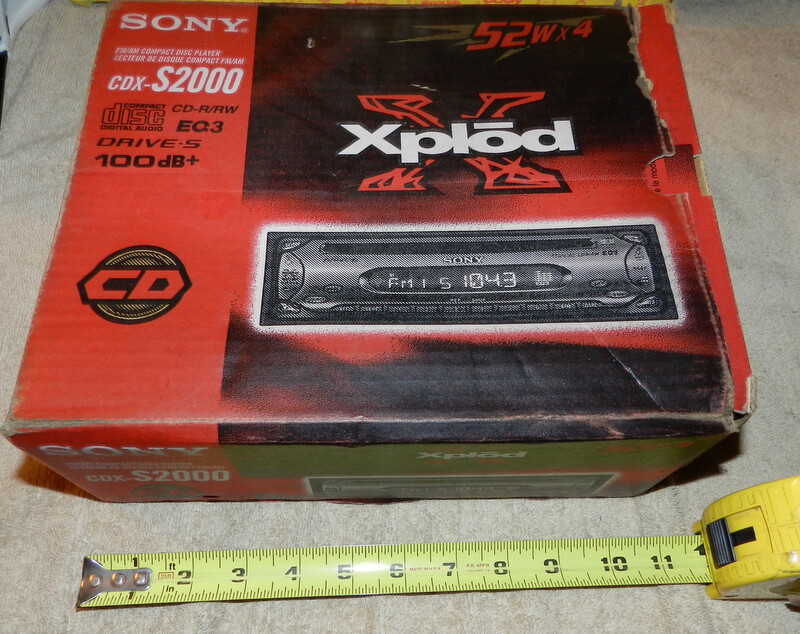SONY XPLOD CDX-S2000 FM/AM CD PLAYER TUNER CAR AUDIO NIB Missing Release Key