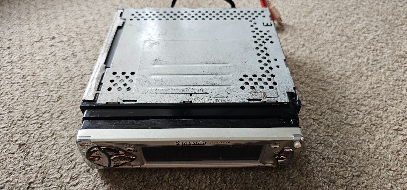 Panasonic CQ DFX 683D