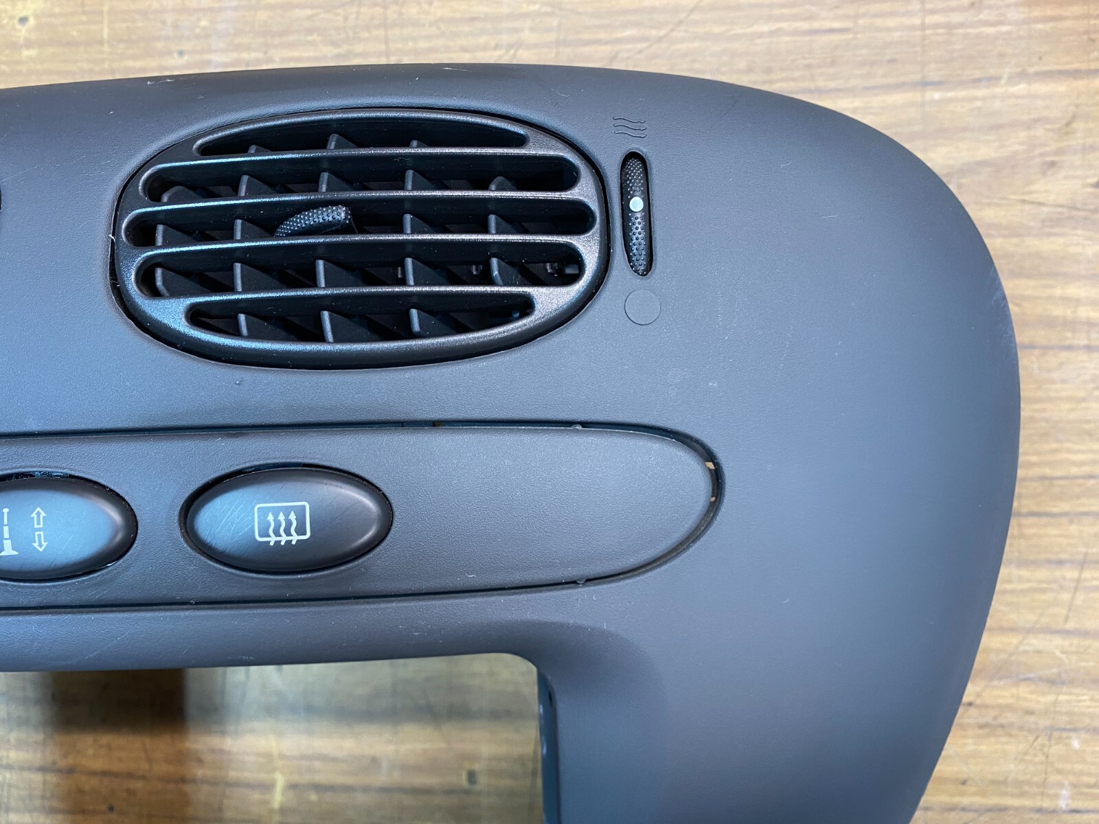 Ford Falcon AU Dash A/C Stereo Surround Dash Trim