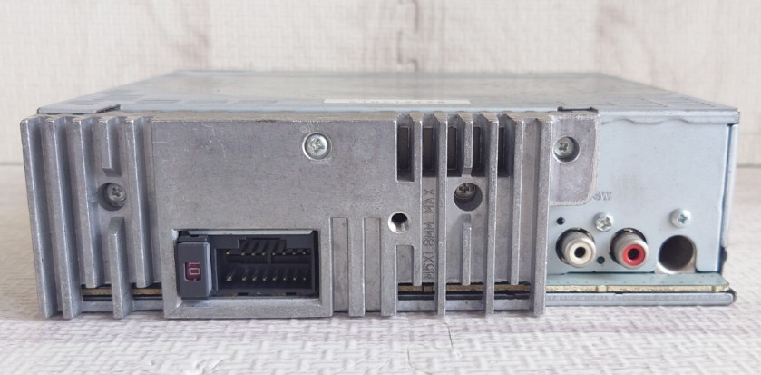 ALPINE CDE-121J CD HEAD UNIT MP3/WMA/AAC USB AM FM 1DIN 50W x4ch DC12V