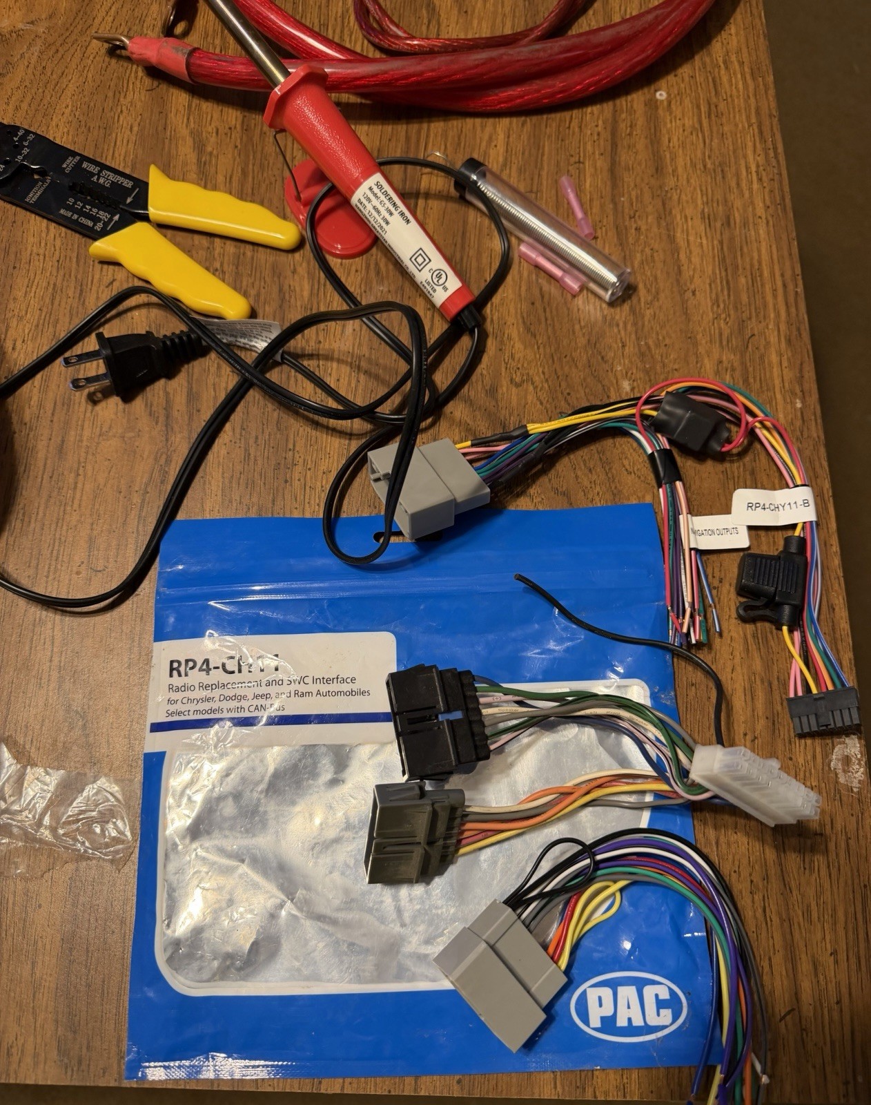 Dual XDM17BT radio stereo Media receiver USB AUX tested, Plus Wiring And Tools