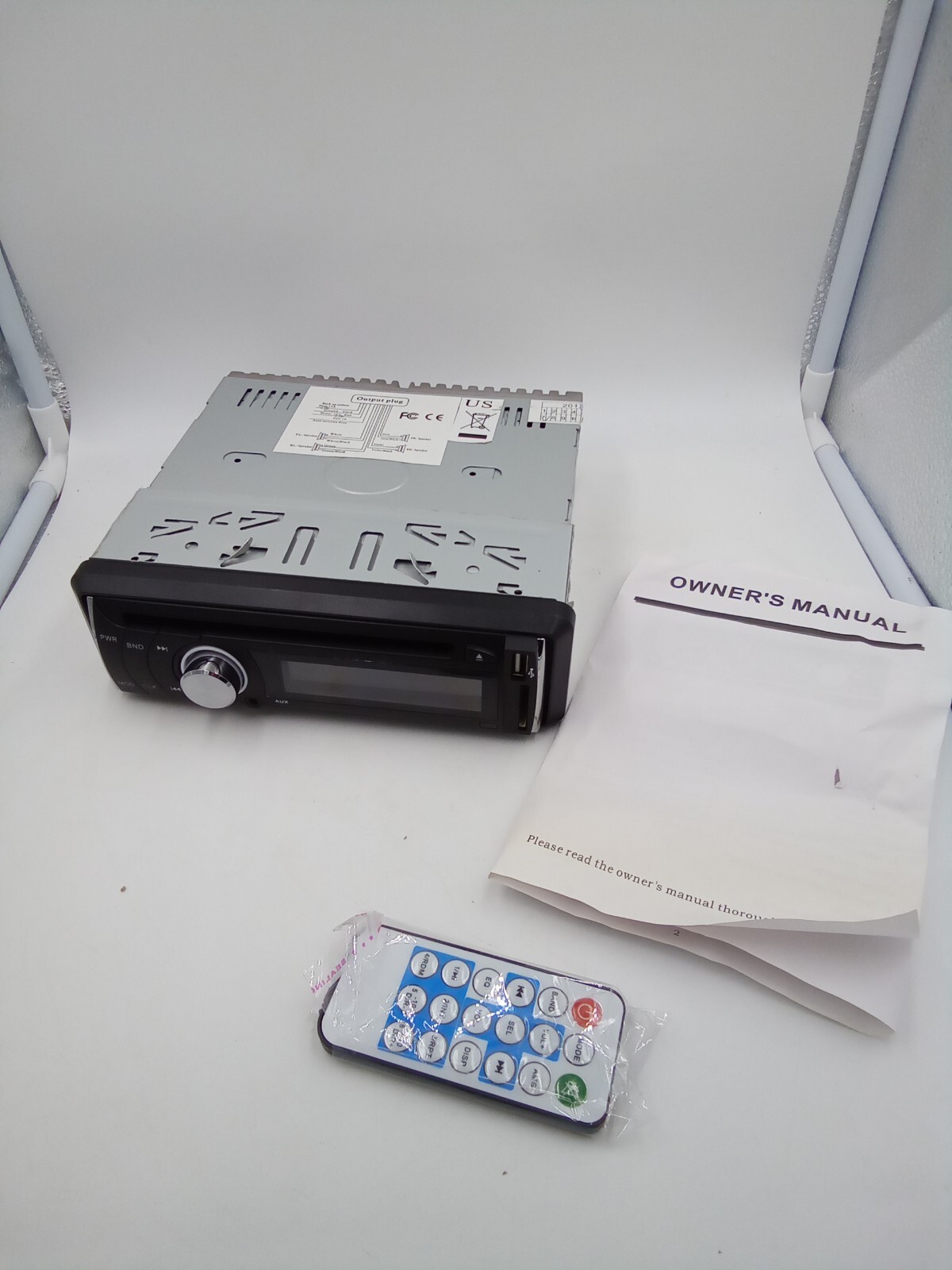 A Player With Clock Unbranded No Model Number With Remote And Manual