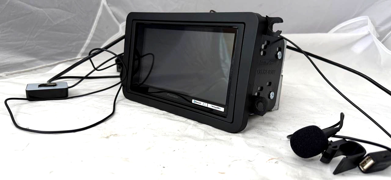Pioneer DMH-W2770NEX 6.8″ Capacitive Touch screen Digital Media Receiver Bundle