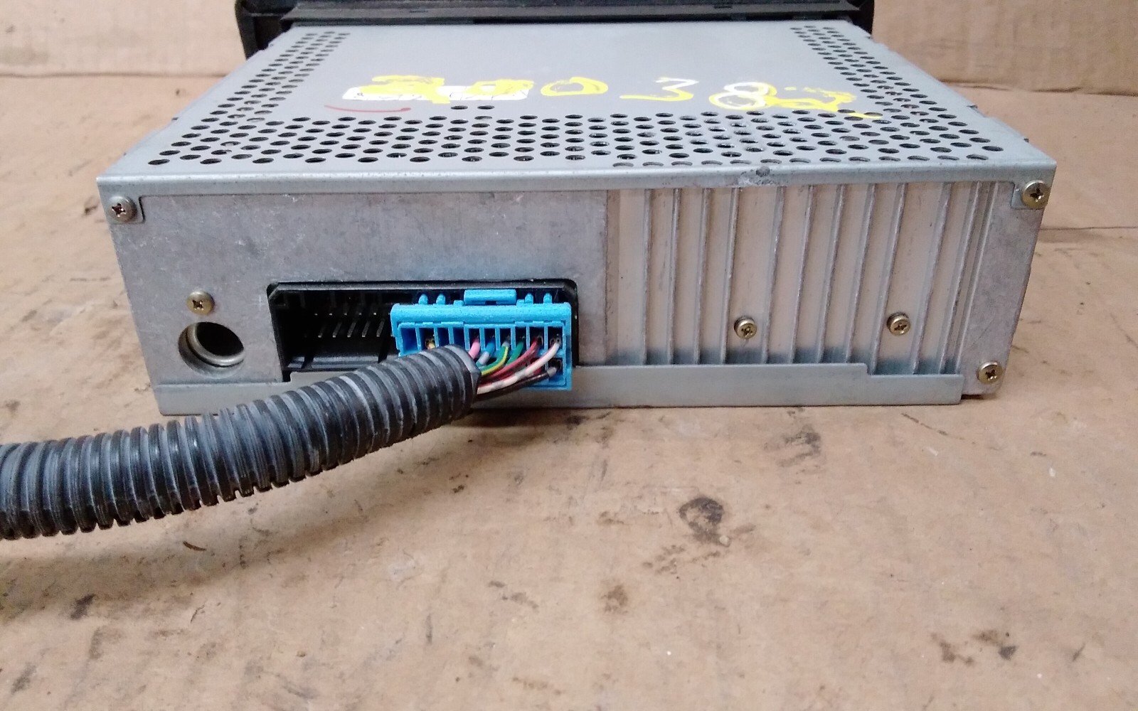 2002 HONDA CIVIC AM/FM CASSETTE RADIO ID- 39100-S5A-A110-M1 HD