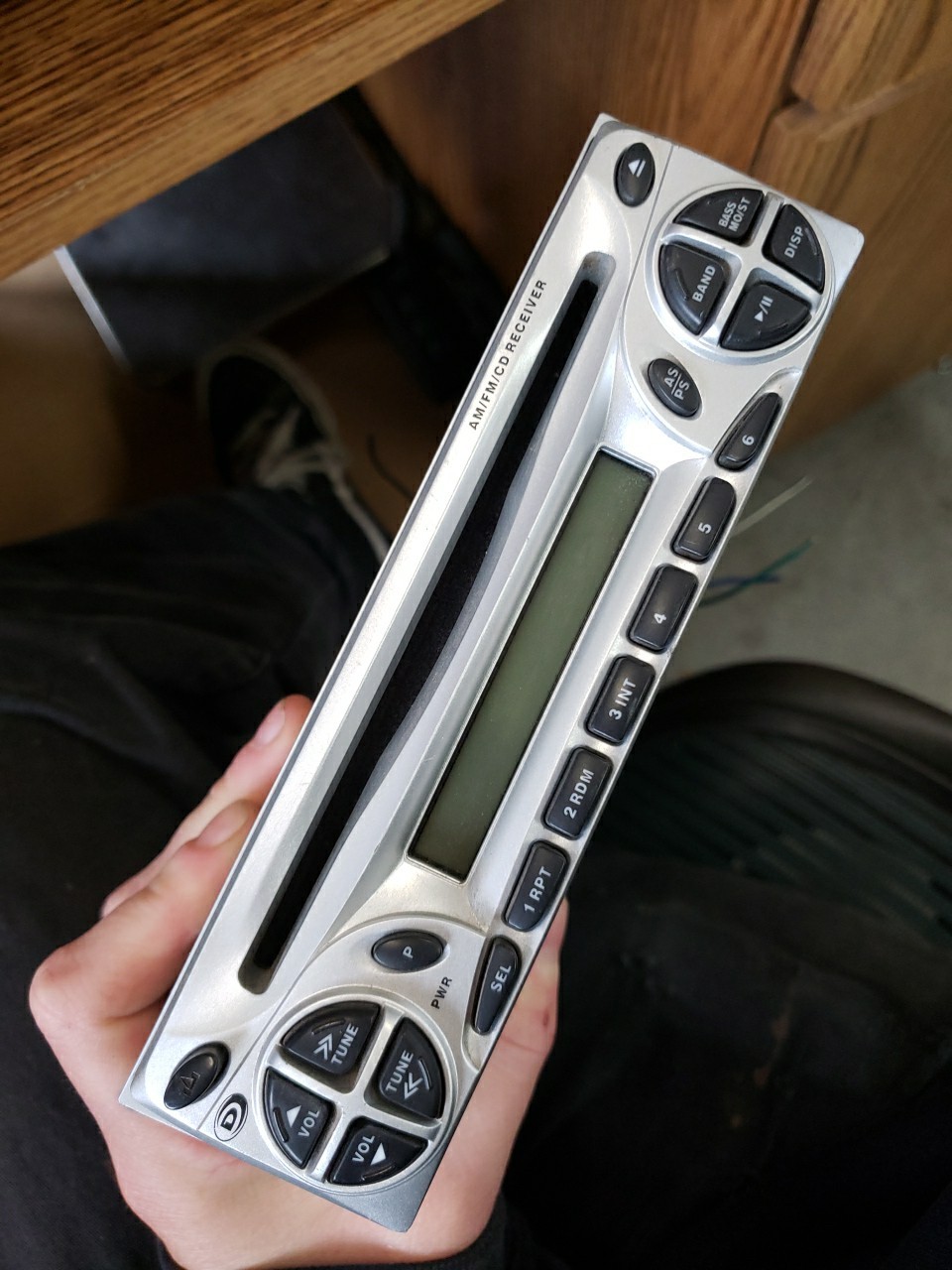 Namsung DB1200 AM/FM/CD Car Stereo – Detachable Face 1 DIN Vintage Head Unit 📻