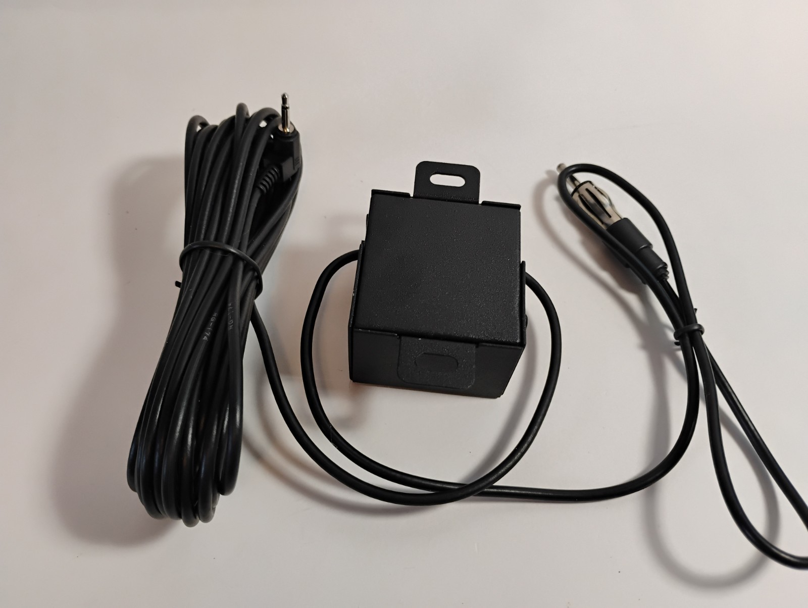 Directed Electronics SiriusXMRadio Vehicle Accessories Mount Audio Adapter Power