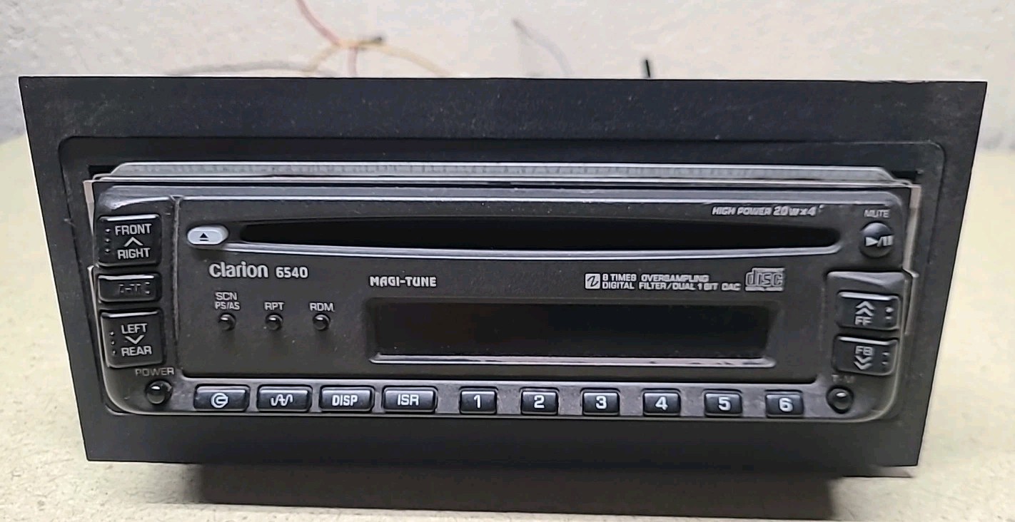 Clarion 6540 Car Audio Radio CD Player