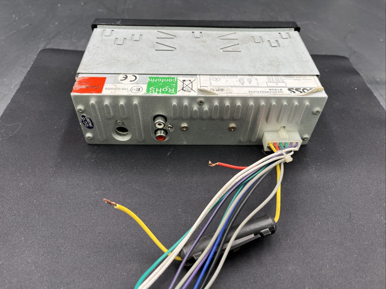 Boss 612UA MP3/Flash Card/Digital Media Receiver (No CD)/USB In DashReceiver