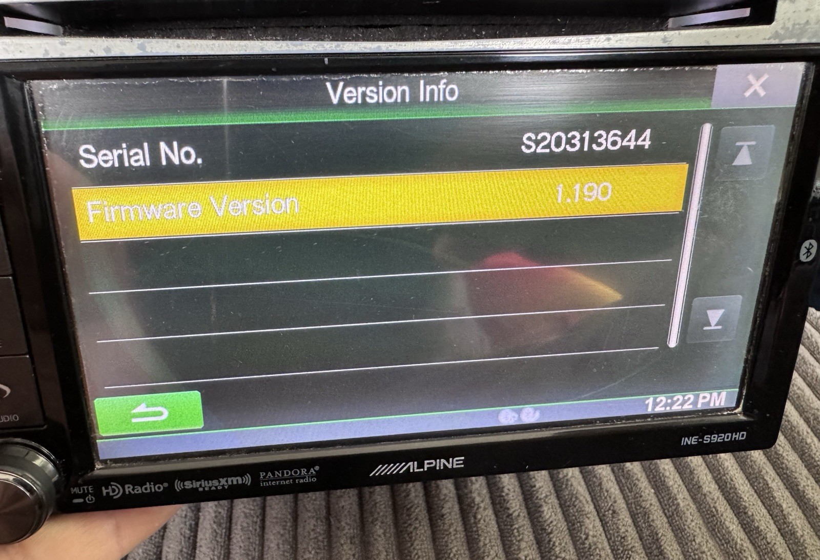 ALPINE INE-S920HD Navigation Touchscreen Bluetooth Apple Android Play Radio