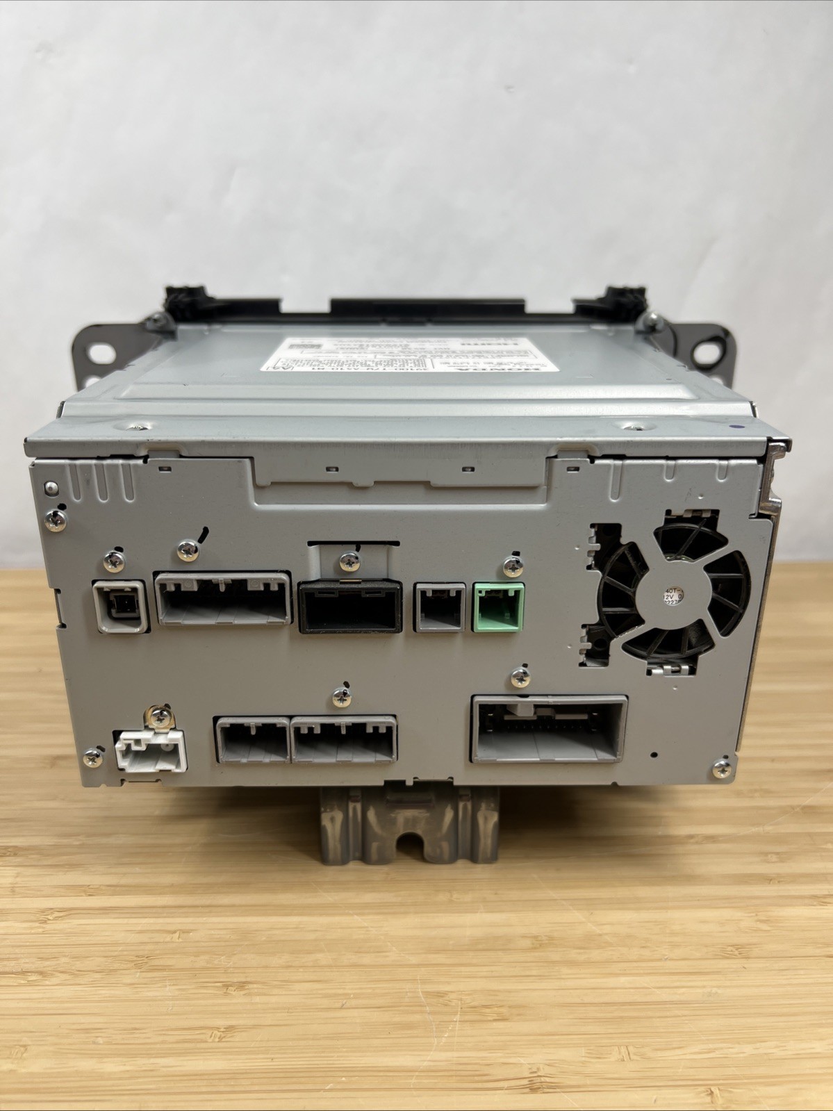 2016-2018 Honda HR-V OEM Touchscreen Radio HDMI Pioneer 39100-T7W-A410