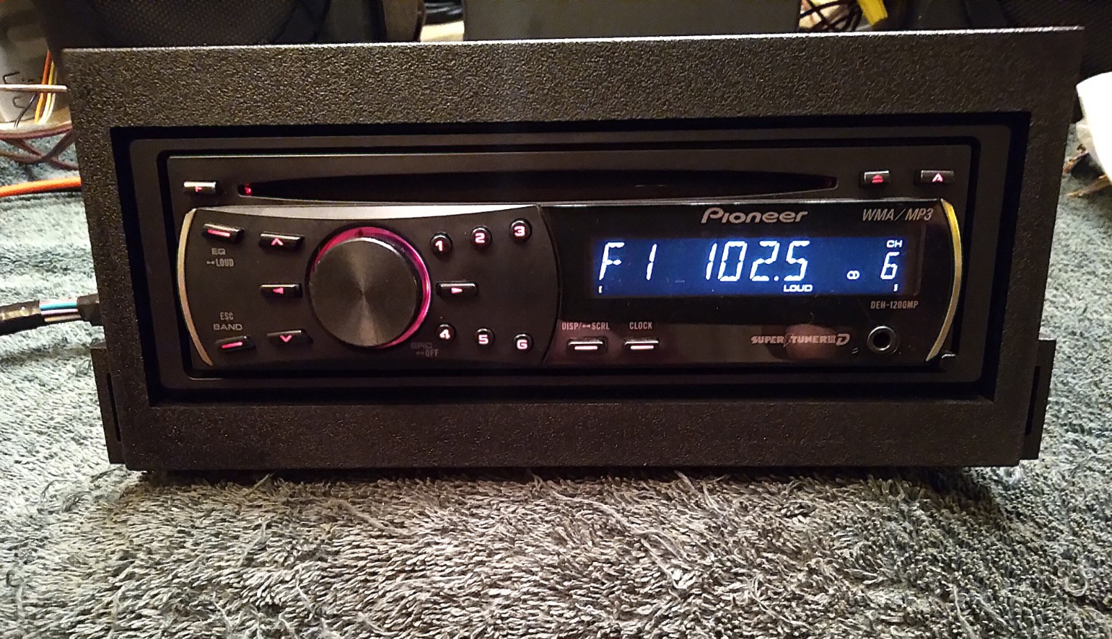 Pioneer DEH-1200MP, CD /MP3/ Receiver, 200 watts,