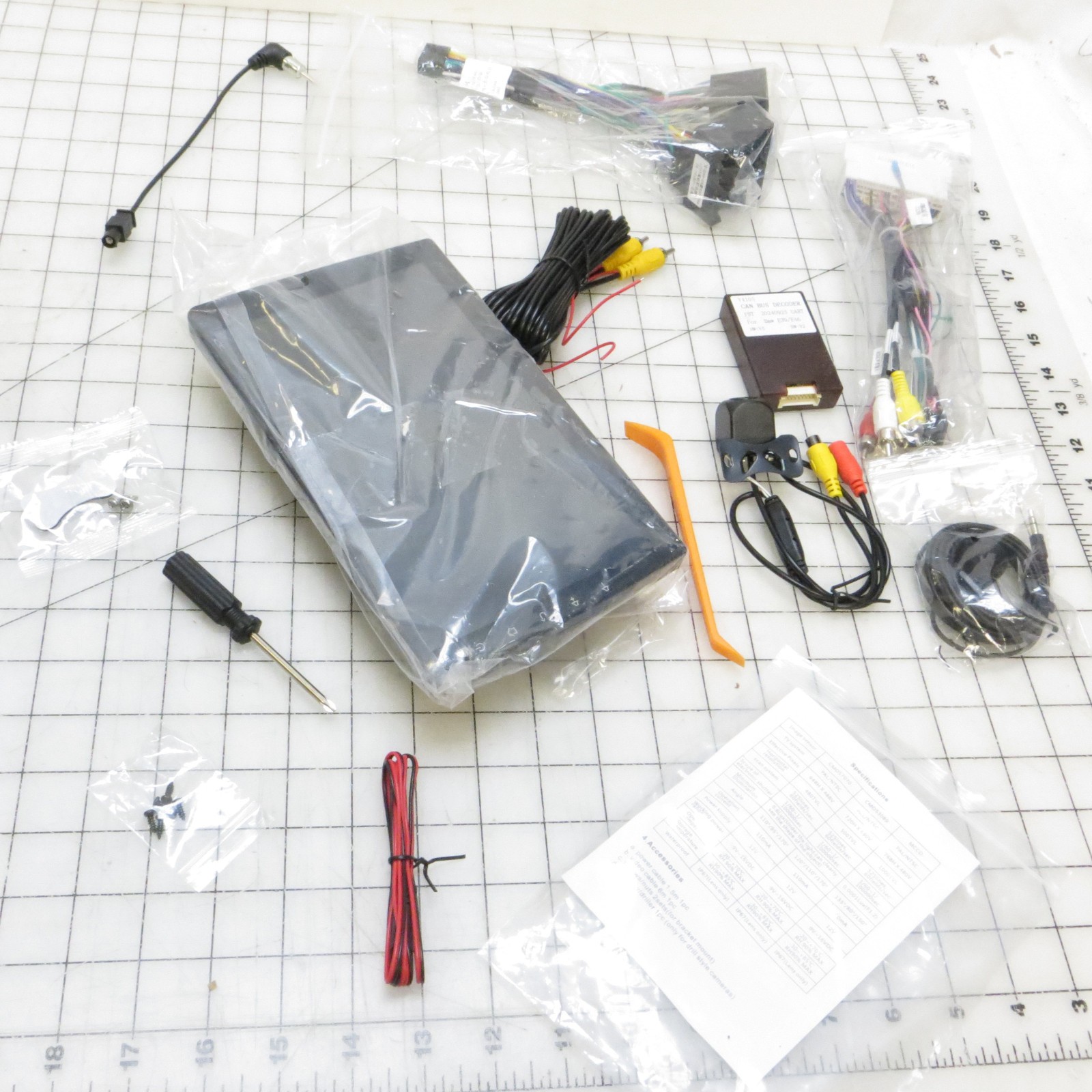 Generic Android Car Stereo Screen Unit w/ Camera, Mic – Possibly incomplete