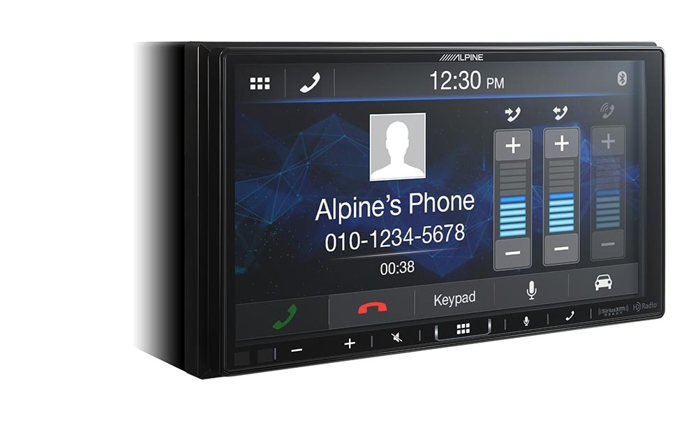 Alpine iLX-407 | 7″ Double DIN Multimedia Receiver + License Plate Camera