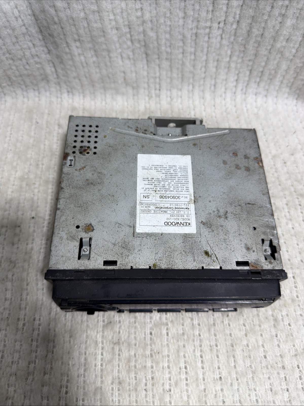 Kenwood KDC-152 CD MP3/WMA Car Stereo Receiver with AUX – Untested