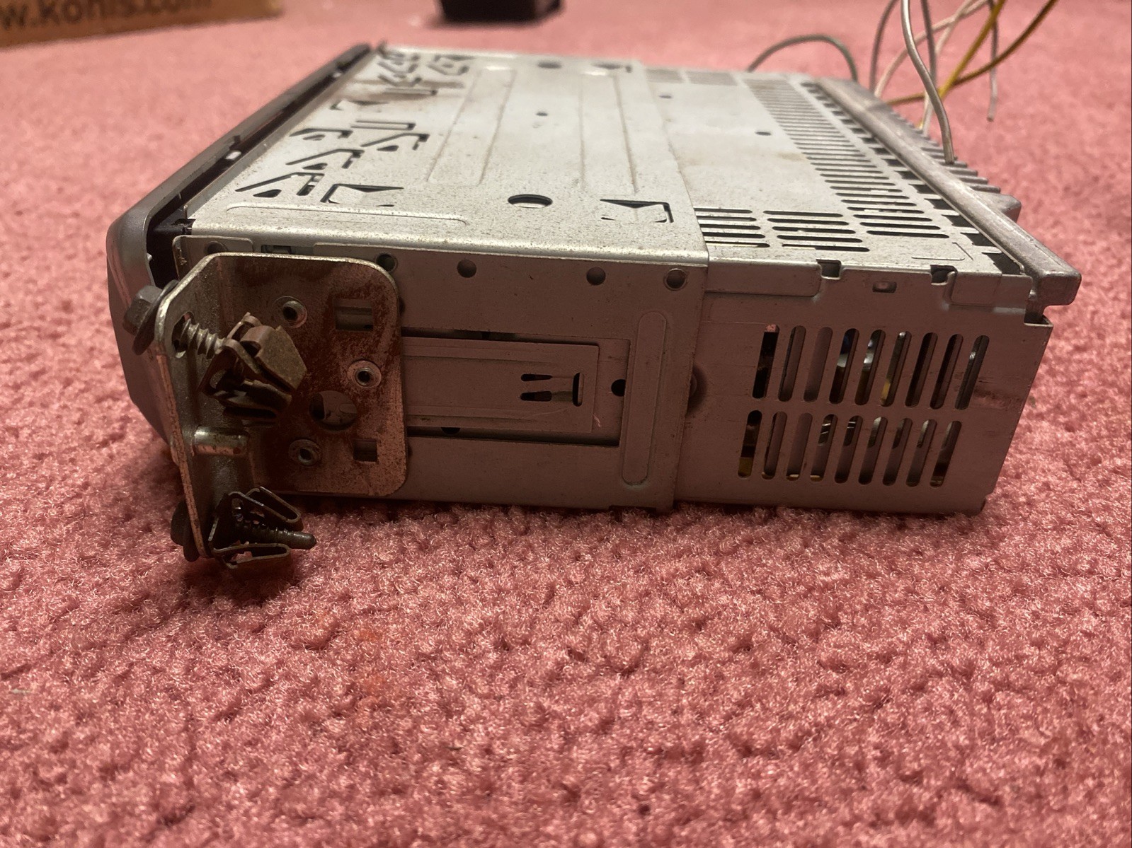 Pioneer Radio DEH-1700. Untested