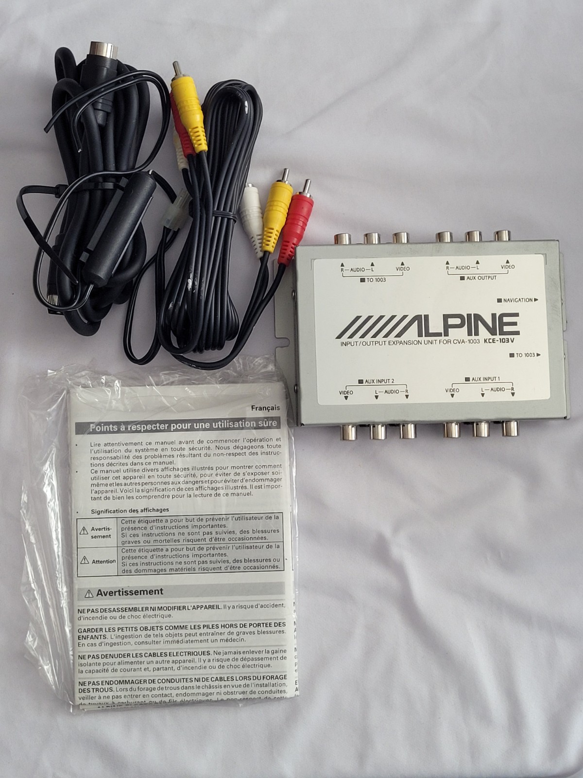 Alpine Input Output expansion unit for CVA-1003 model KCE-103V 12V DC