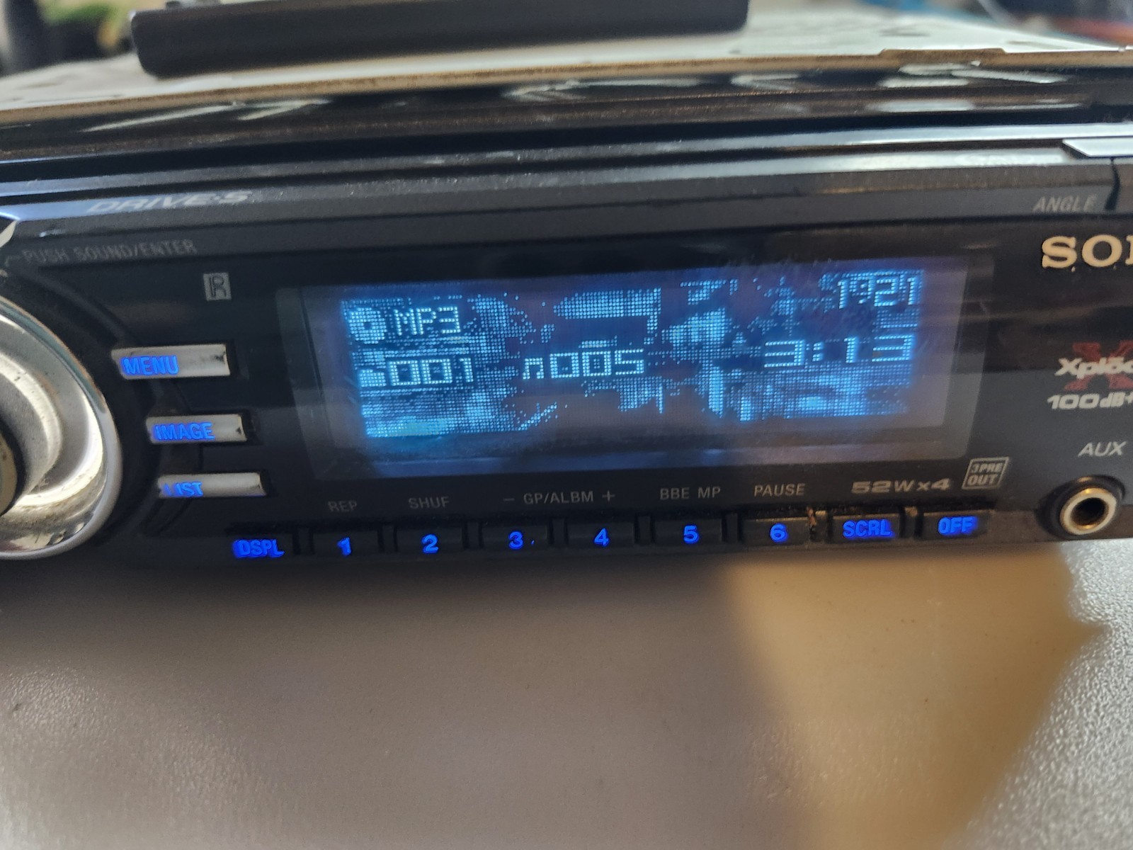 SONY Xplod CDX-GT710 Stereo CD Radio AUX player control NO BLUETOOTH