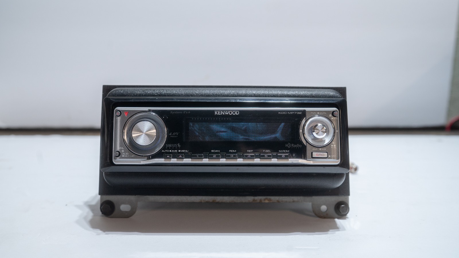 RARE Kenwood KDC-MP732 Car In Dash Unit with Animations, G-Force Meter
