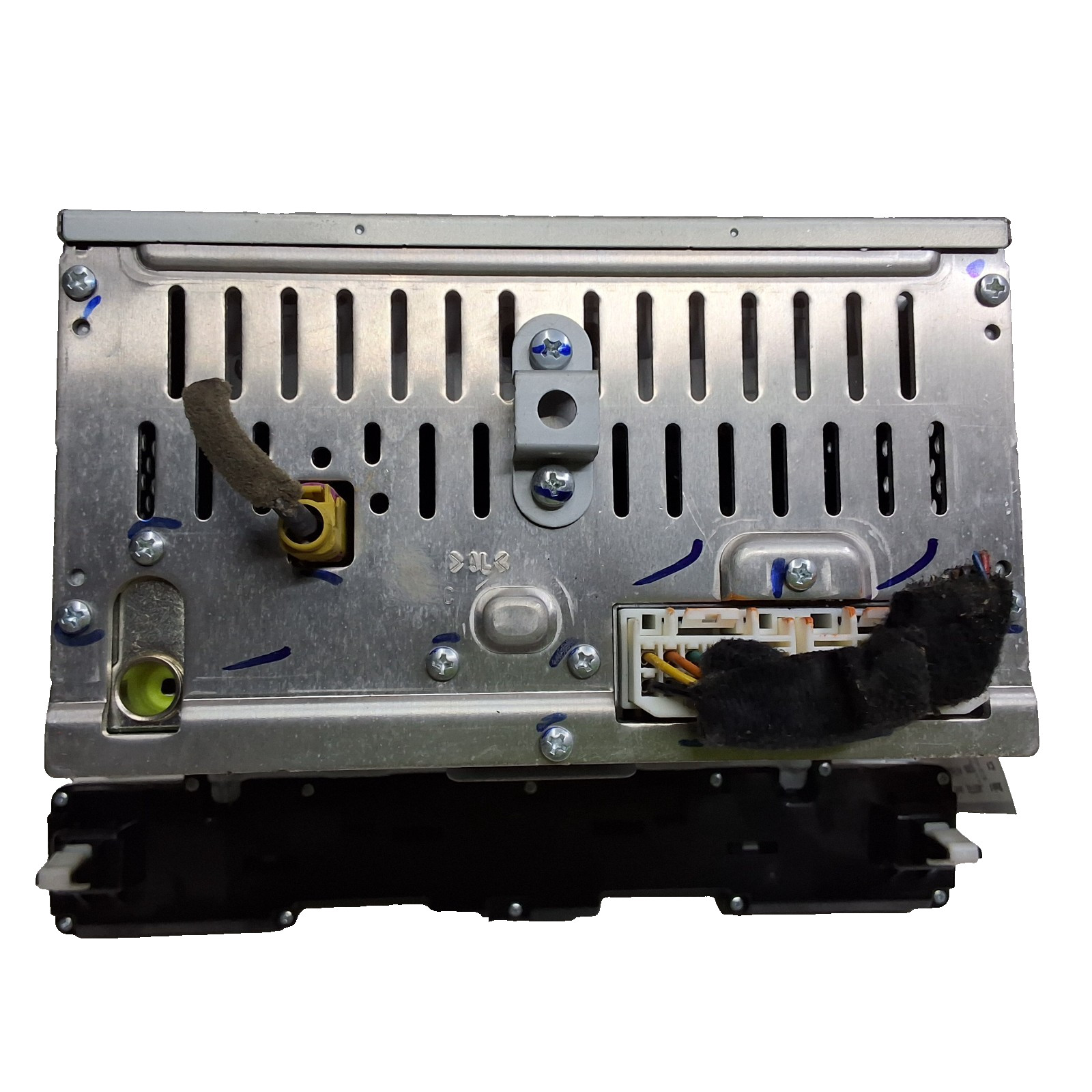 17 18 Hyundai Elantra AM FM XM CD radio receiver OEM 96170F2100UAT