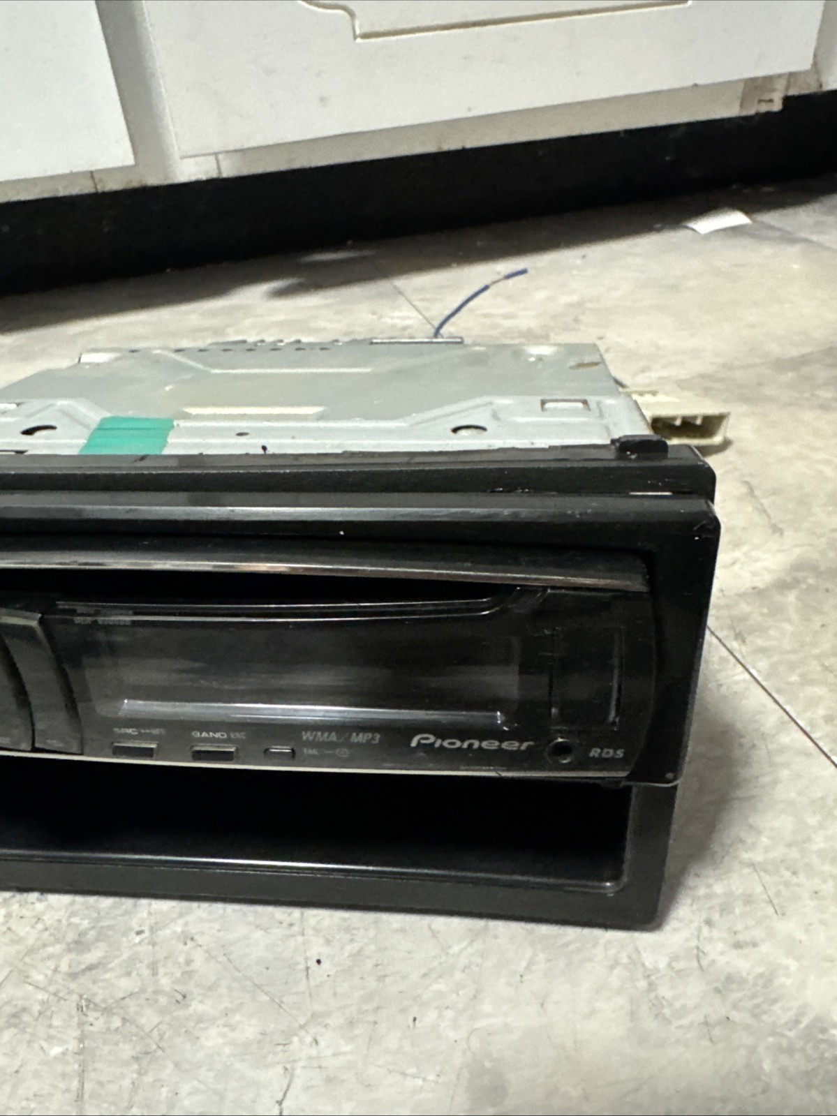 Pioneer DEH-P6300UB CD Player Tested