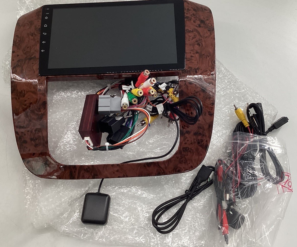 Car Play With Surround (GMC). Z1C-c