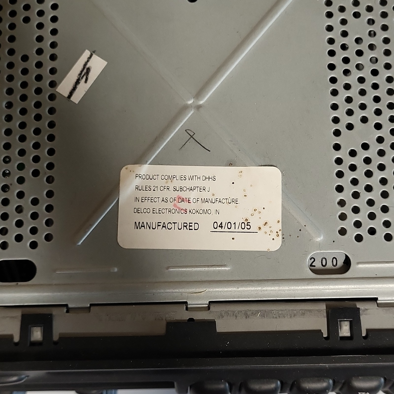 03 04 05 06 07 08 Pontiac Vibe AM FM disc CD radio receiver OEM 12231899