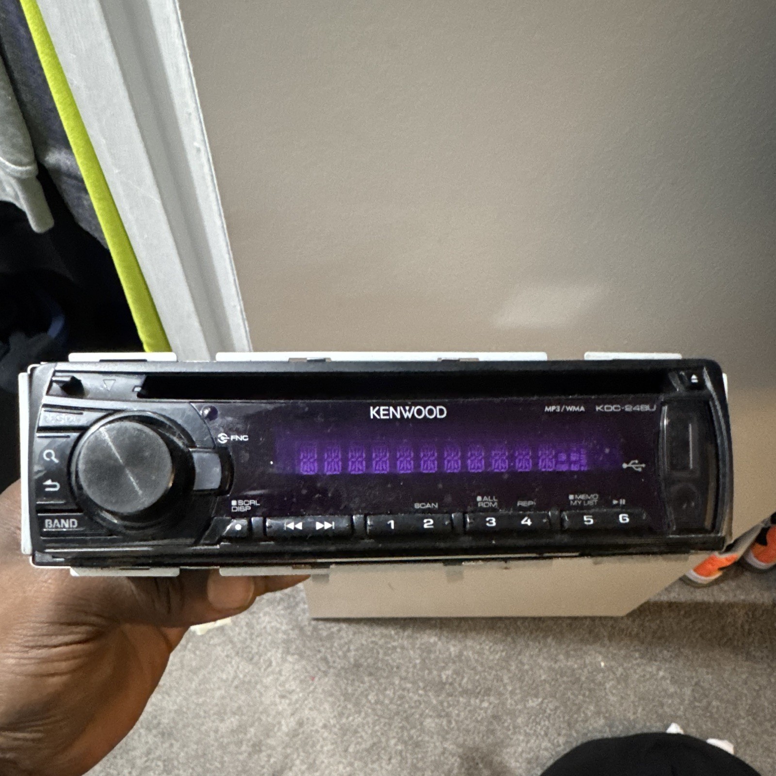 Kenwood KDC-248U 1 DIN In-Dash CD Receiver Car Stereo Head Unit w/ Remote