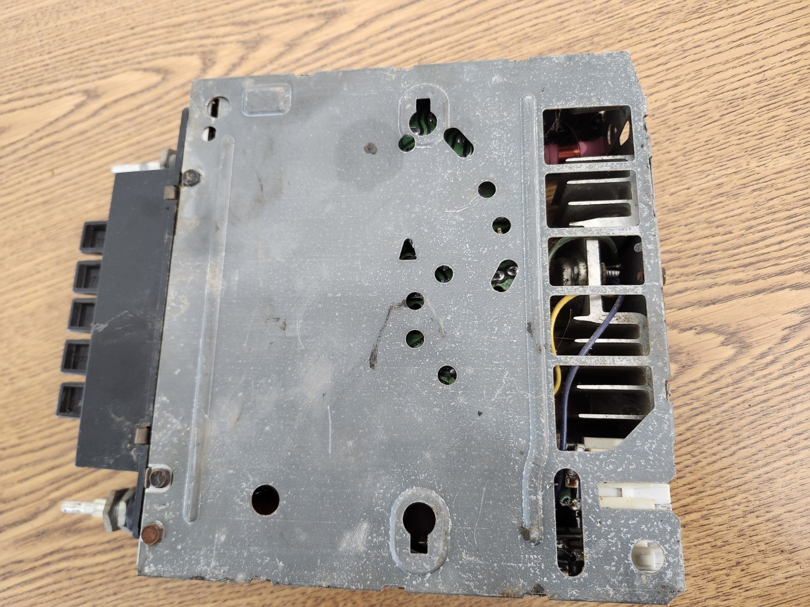 73-87 Chrvy Truck Delco GM Radio AM Oem Untested 73-80 K5 K10 C10 C20 K20 K30