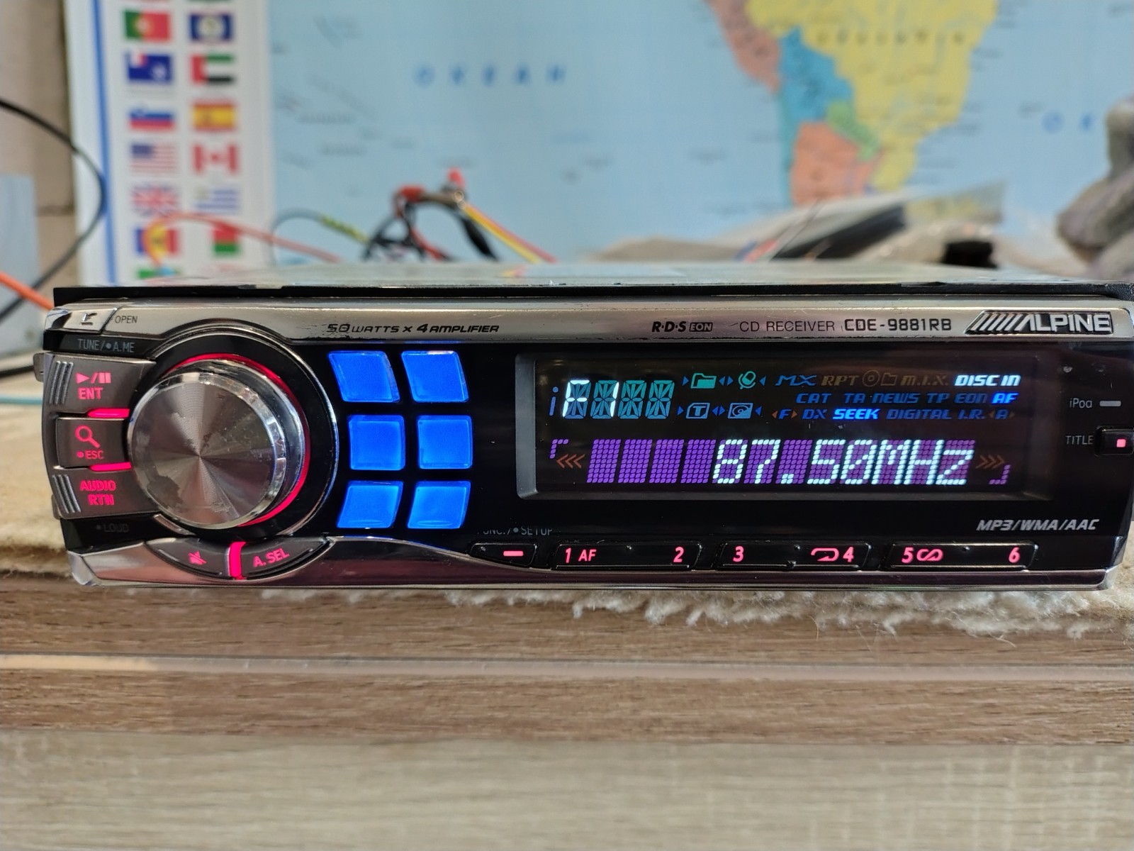 Alpine CDE-9881R BCar Stereo Mobile Media Receiver Fully Working Good Shape