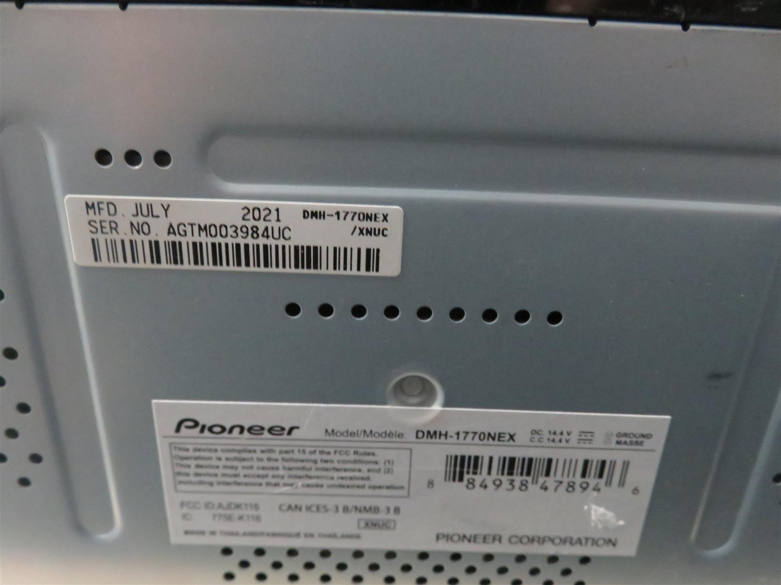 Pioneer DMH-1770NEX 6.8″ 2-Din Digital Media Receiver – Free shipping