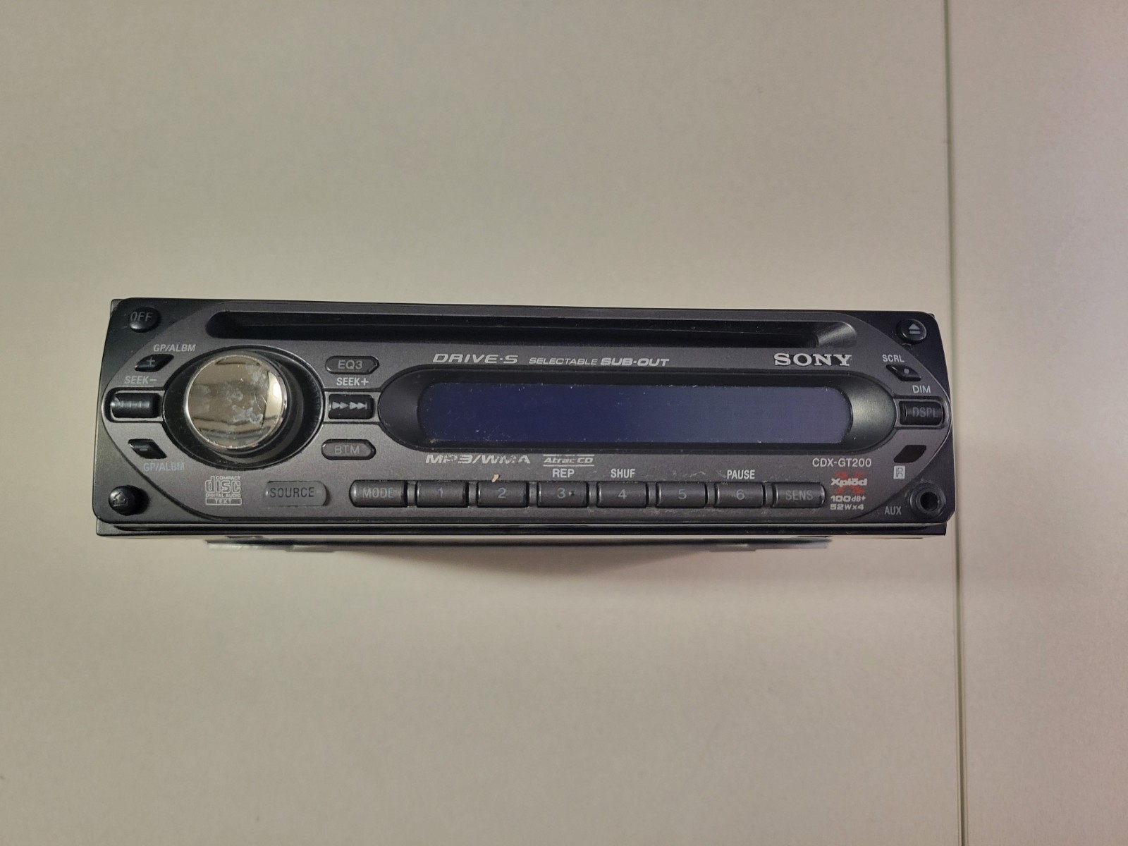 Sony CDX-GT200CD player with MP3 playback