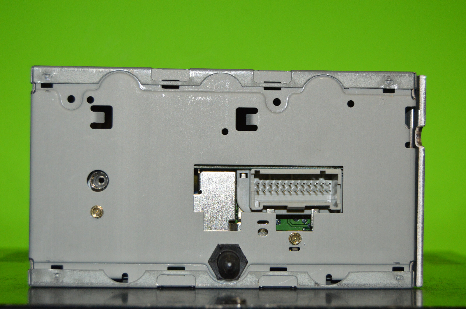 Chevy Cavalier Malibu factory Cassette player radio 00 01 02 03 04 05 09394119